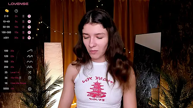 Snapshot of amy_cute_cat chatting on 28, 11, 2025 amy cute cat online show from 28, 11, 2025