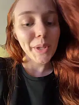 Snapshot of PollyVinice chatting on 3, 6, 2026 PollyVinice online show from 3, 6, 2026