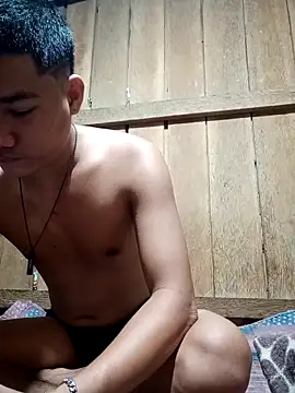 Snapshot of Hottie_pinoy21 chatting on 16, 11, 2025 Hottie pinoy21 online show from 16, 11, 2025