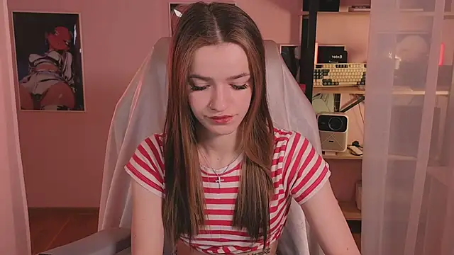 E l i z e  online show from 28, 4, 2026