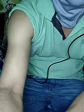 Snapshot of chocolate_alone chatting on 23, 9, 2025 chocolate alone online show from 23, 9, 2025