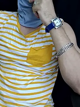 Snapshot of chocolate_alone chatting on 1, 10, 2025 chocolate alone online show from 1, 10, 2025