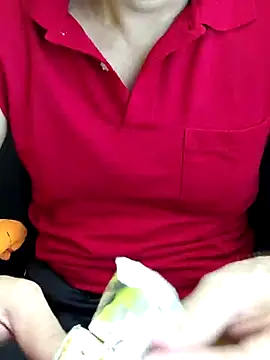 Snapshot of chocolate_alone chatting on 6, 10, 2025 chocolate alone online show from 6, 10, 2025