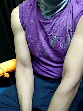 Snapshot of chocolate_alone chatting on 11, 10, 2025 chocolate alone online show from 11, 10, 2025