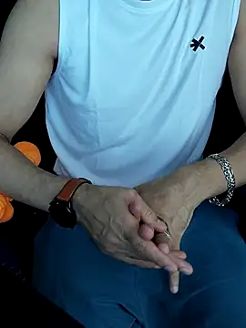 Snapshot of chocolate_alone chatting on 20, 10, 2025 chocolate alone online show from 20, 10, 2025