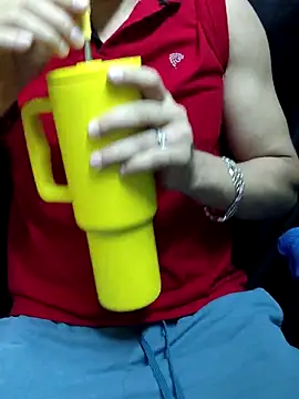 Snapshot of chocolate_alone chatting on 26, 10, 2025 chocolate alone online show from 26, 10, 2025