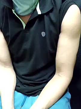 Snapshot of chocolate_alone chatting on 7, 11, 2025 chocolate alone online show from 7, 11, 2025