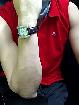 Snapshot of chocolate_alone chatting on 13, 11, 2025 chocolate alone online show from 13, 11, 2025