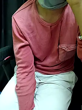 Snapshot of chocolate_alone chatting on 30, 11, 2025 chocolate alone online show from 30, 11, 2025