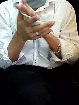 Snapshot of chocolate_alone chatting on 2, 12, 2025 chocolate alone online show from 2, 12, 2025