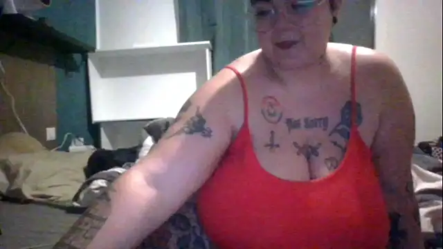 Snapshot of PirateXL chatting on 5, 3, 2026 PirateXL online show from 5, 3, 2026