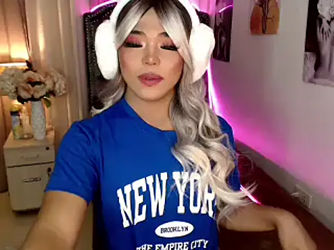 Heaven Cock online show from 23, 11, 2025