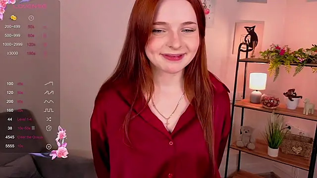 AnnieKim  online show from 25, 10, 2025