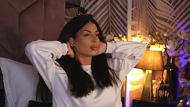 EvaRhea online show from 5, 12, 2025