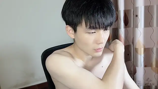 Snapshot of xiaoyang5200 chatting on 21, 9, 2025 xiaoyang5200 online show from 21, 9, 2025