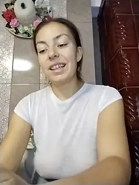 Snapshot of LenaBloomy chatting on 7, 10, 2025 LenaBloomy online show from 7, 10, 2025