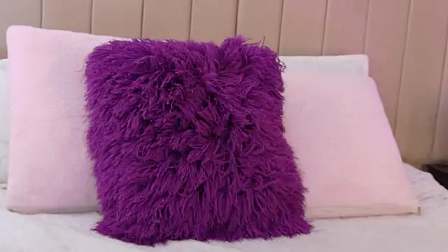 bunny nicolle online show from 19, 4, 2026