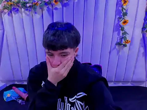 Snapshot of Bruno_Cruzz chatting on 17, 10, 2025 Bruno Cruzz online show from 17, 10, 2025