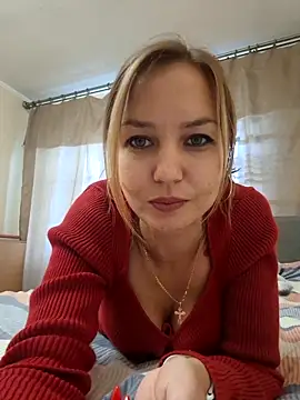 Snapshot of VeroLoverx chatting on 8, 10, 2025 VeroLoverx online show from 8, 10, 2025