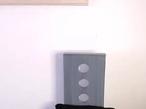 Zaira sweet online show from 5, 3, 2026