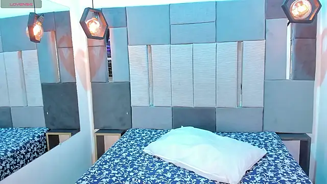 VictoriaDuart online show from 9, 2, 2026