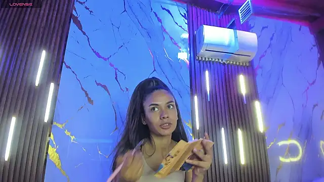 VictoriaDuart online show from 9, 3, 2026