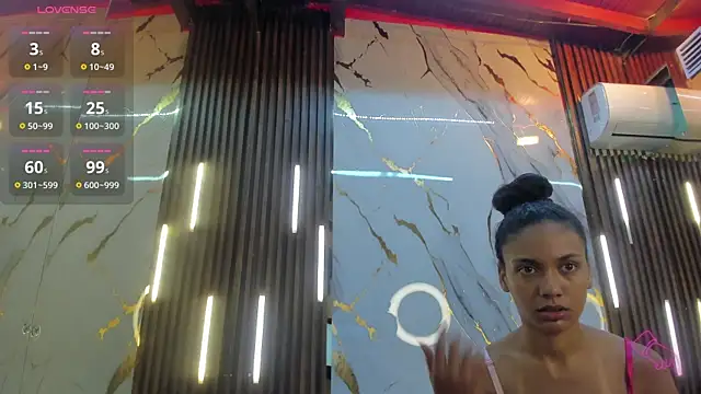 VictoriaDuart online show from 19, 3, 2026