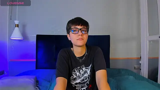 Tsuki Maru online show from 26, 11, 2025