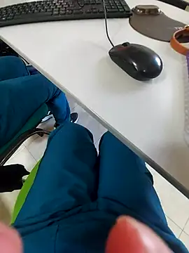 LunaJacobs online show from 27, 4, 2026