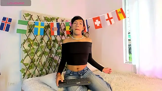 E R O S  online show from 27, 6, 2026
