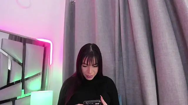 Snapshot of _valeria_saenz_ chatting on 13, 6, 2026 valeria saenz online show from 13, 6, 2026