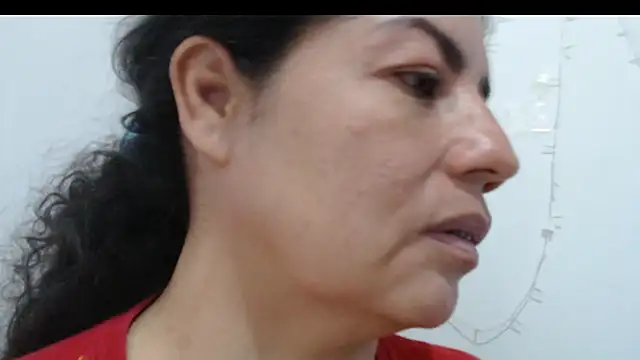 Snapshot of adelen_smith chatting on 31, 5, 2026 adelen smith online show from 31, 5, 2026