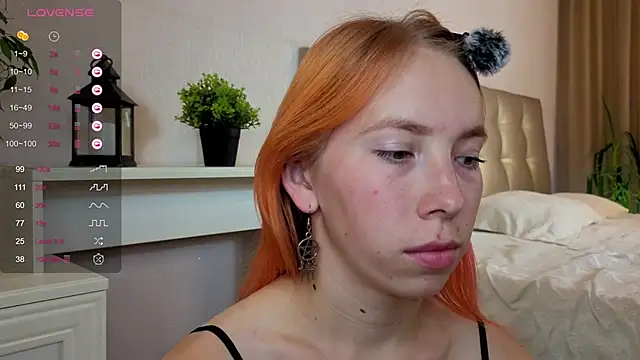 Snapshot of JuliannaWenger chatting on 22, 9, 2025 JuliannaWenger online show from 22, 9, 2025