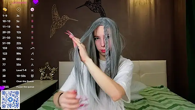 Snapshot of JuliannaWenger chatting on 13, 1, 2026 JuliannaWenger online show from 13, 1, 2026