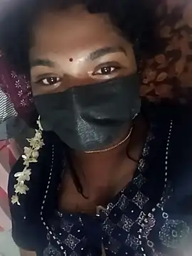 Snapshot of swetha01430 chatting on 13, 9, 2025 swetha01430 online show from 13, 9, 2025