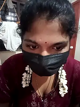 Snapshot of swetha01430 chatting on 25, 9, 2025 swetha01430 online show from 25, 9, 2025