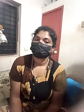 Snapshot of swetha01430 chatting on 9, 10, 2025 swetha01430 online show from 9, 10, 2025