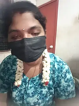 Snapshot of swetha01430 chatting on 13, 10, 2025 swetha01430 online show from 13, 10, 2025