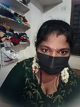 Snapshot of swetha01430 chatting on 15, 10, 2025 swetha01430 online show from 15, 10, 2025