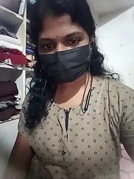 Snapshot of swetha01430 chatting on 26, 10, 2025 swetha01430 online show from 26, 10, 2025