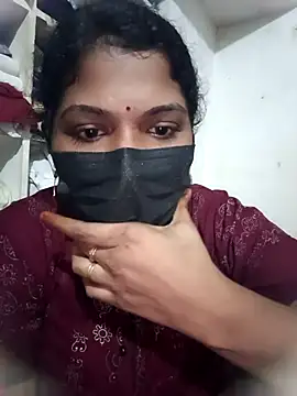 Snapshot of swetha01430 chatting on 28, 10, 2025 swetha01430 online show from 28, 10, 2025