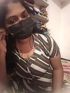 Snapshot of swetha01430 chatting on 28, 11, 2025 swetha01430 online show from 28, 11, 2025