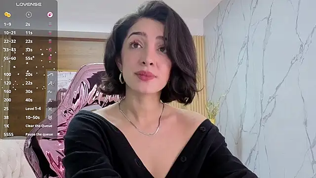 sara lopez s online show from 23, 4, 2026