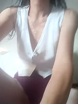 Snapshot of zaira_spice chatting on 14, 12, 2025 zaira spice online show from 14, 12, 2025