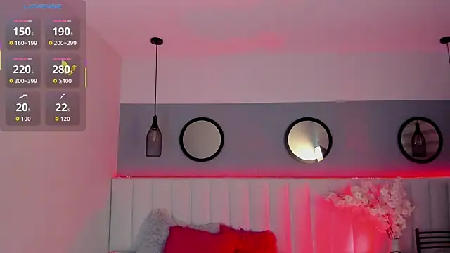 Mila Hank  online show from 28, 9, 2025