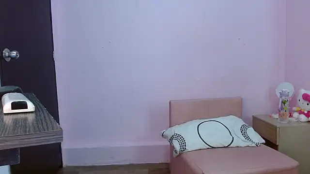 kiity horny  online show from 24, 9, 2025