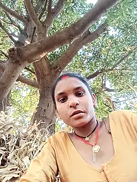 Idhika Jha online show from 17, 10, 2025