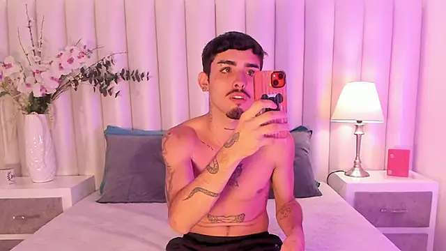 NikoStone  online show from 7, 10, 2025