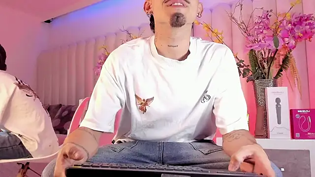 NikoStone  online show from 16, 4, 2026