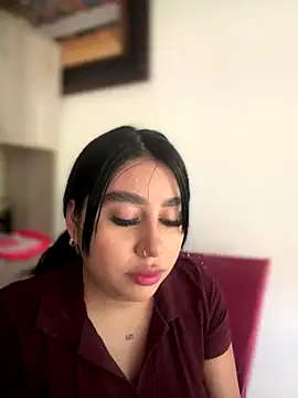 Sophie Dreamss online show from 17, 9, 2025